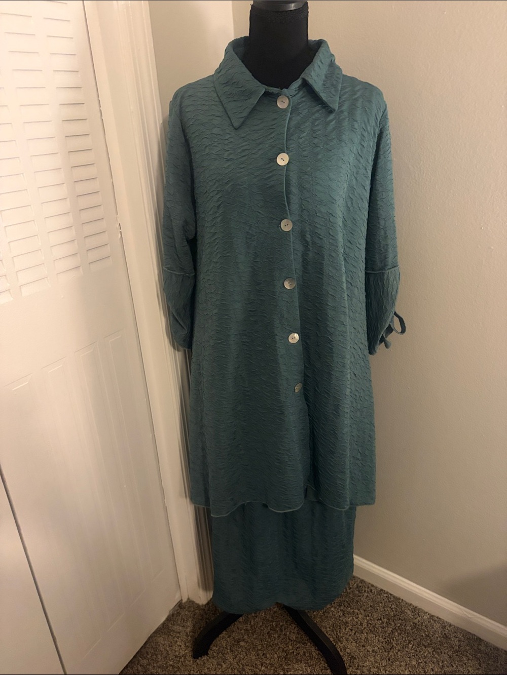Sew Modest-Custom made outfit 💚